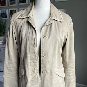 Banana Republic Women’s Beige Jacket – Size S – Classic Lightweight Style